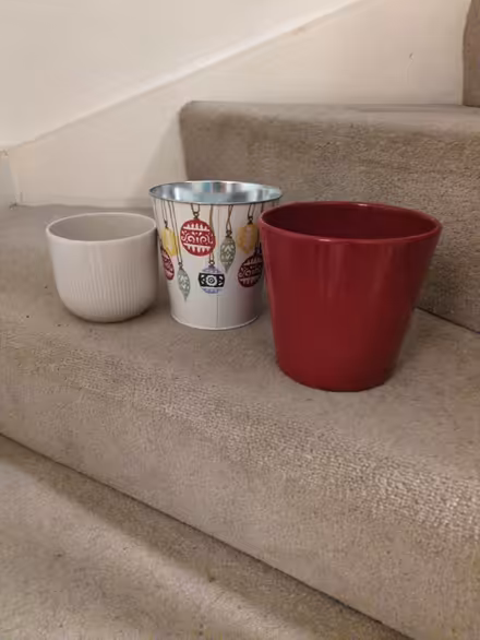 Photo of free Selection of pots (Edinburgh EH11) #1