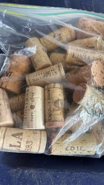 Photo of free Towels, corks, bracelet, phone grip (Fremont & 85) #2