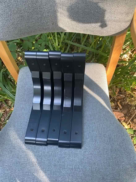 Photo of free 5 IKEA shelves corners NEW (Crosspool S10) #1
