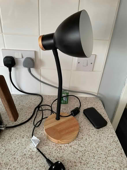Photo of free Black table lamp in vgc (Thringstone LE67) #1
