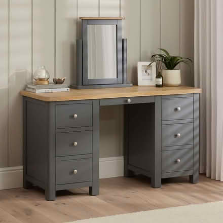 Photo of Dressing table (Longbridge B31) #1