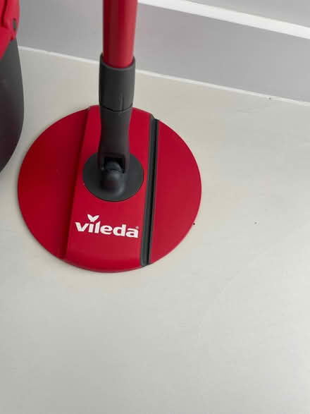 Photo of free New Vileda Spin & Clean Mop (Sevenoaks TN13) #2