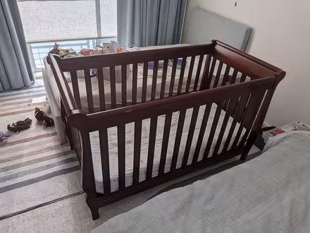 Photo of free Baby crib (Potrero Hill) #1