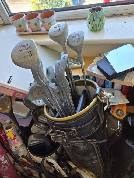 Photo of free 2 sets of golf clubs in bags (Little Common TN39) #1