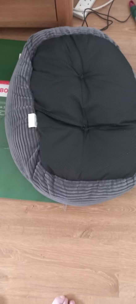 Photo of free Almost brand new dog bed (Rayners Lane HA2) #1