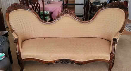 Photo of free Antique Victorian sofa (Toms River) #3