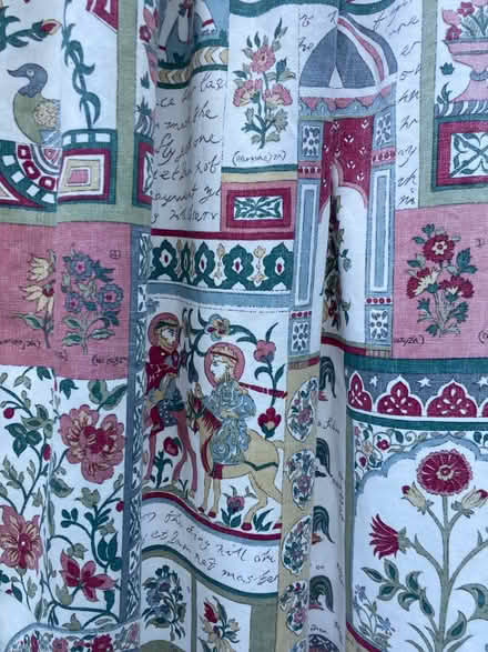Photo of free Very big curtains + tie backs - Jonelle (IP4) #3