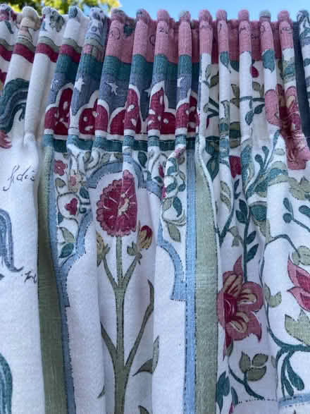 Photo of free Very big curtains + tie backs - Jonelle (IP4) #1