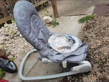 Photo of free Bouncer baby (Harpenden batfor) #1