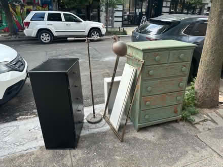 Photo of free Dresser, lamp (Starr st and jefferson st) #1