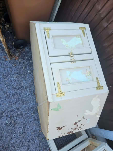 Photo of free 3 tier rabbit hutch (Southport PR8) #4