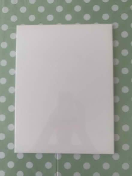 Photo of free Glazed Wall Tiles (Tilehurst RG31) #2