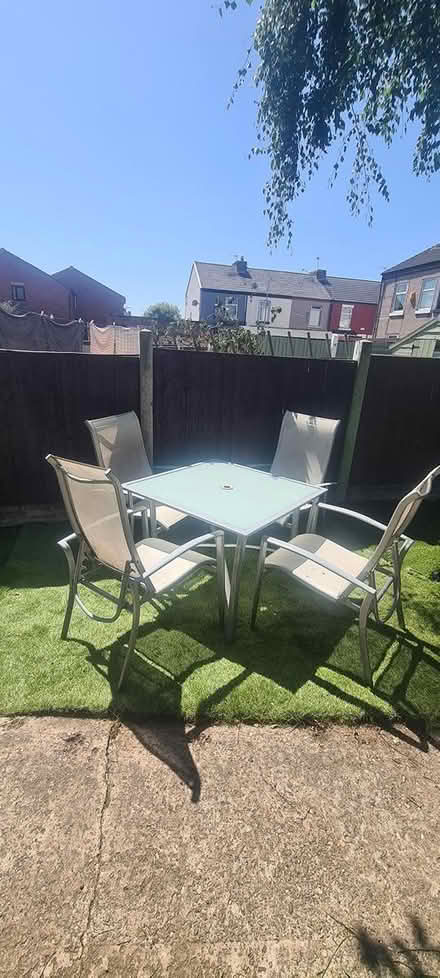 Photo of free Garden table and 4 chairs (CH44 Wirral) #3