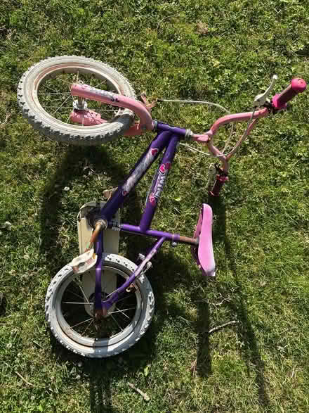 Photo of free Child’s bike for 5-8 year old (Longton Preston PR4) #1