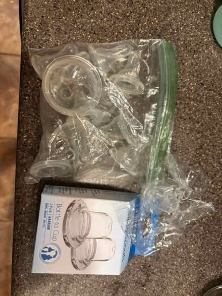 Photo of free Glass baby bottles (Woodbridge) #3
