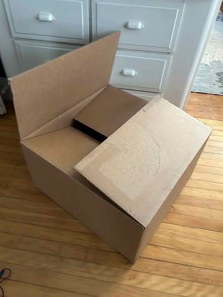 Photo of free Cardboard moving/mailing box (Near Union Square) #1