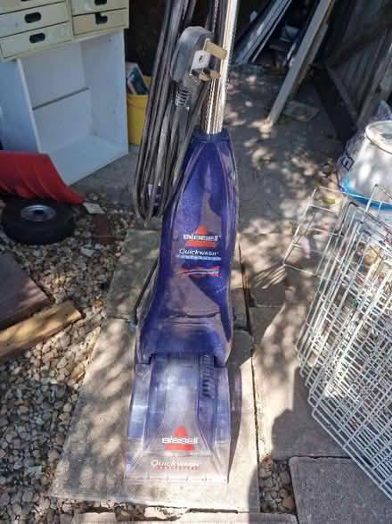 Photo of free Carpet cleaner (Whiteway GL6) #1
