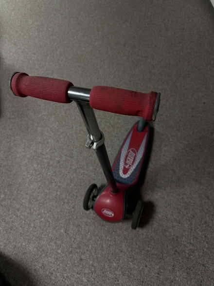 Photo of free Kids scooter (Fair lawn) #1