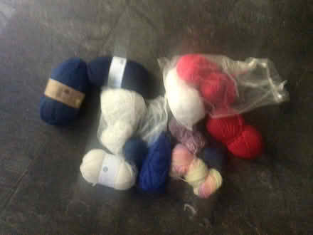 Photo of free Bag of assorted yarn (Hitchin SG4) #1