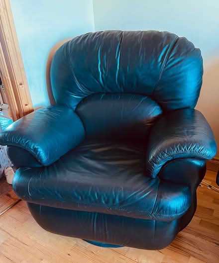 Photo of free Couch & Recliners (Ballinameen Co Roscommon) #2