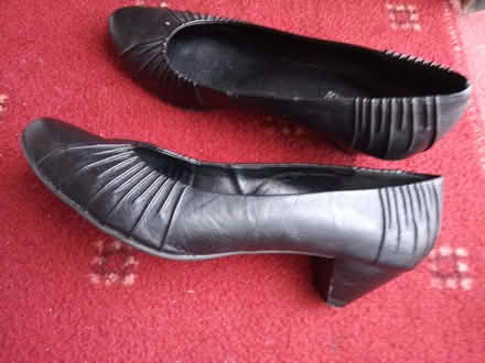 Photo of free Black pair of Court shoes Size 6 (West Drayton UB7) #1