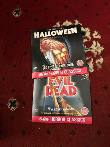 Photo of free 2 horror DVDs (Dallington) #1