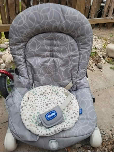 Photo of free Bouncer baby (Harpenden batfor) #2