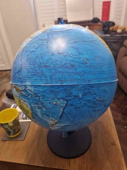 Photo of free Globe (North Watford WD24) #2