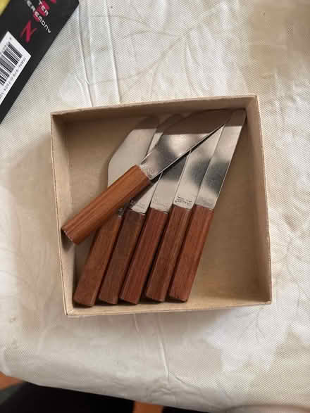 Photo of free Small knife set (Ossining) #1