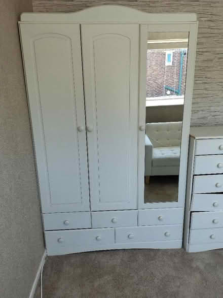 Photo of free Wardrobe (Barrow-in-Furness LA14) #1