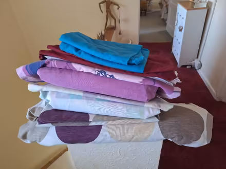 Photo of free Kingsize bedding sets (Forestgreen) #1