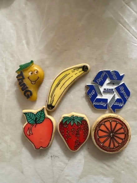 Photo of free Vintage fruit magnets (Ossining) #1