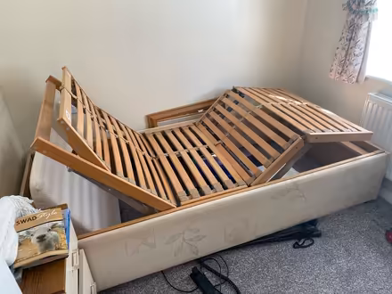 Photo of free Electric single bed (Swadlincote) #2