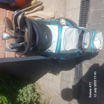 Photo of free Golf Clubs with Bag, Golf Balls and Tees (Belmont DH1) #2