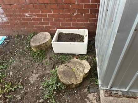 Photo of free Belfast Sink & 2 Tree Stumps (Manchester) #1
