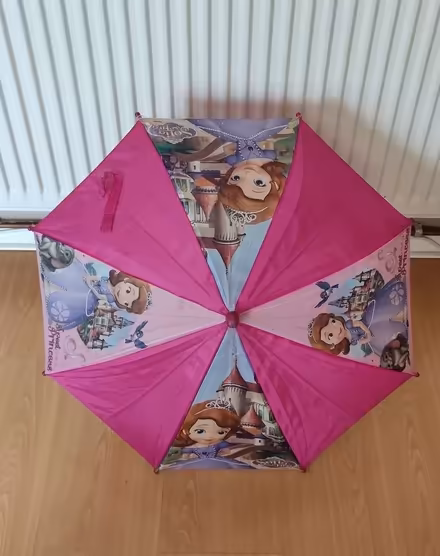 Photo of free children's umbrellas (Wildwood ST17) #1