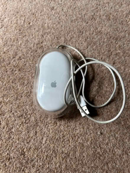 Photo of free USB Apple Mouse (Hayfield SK22) #1