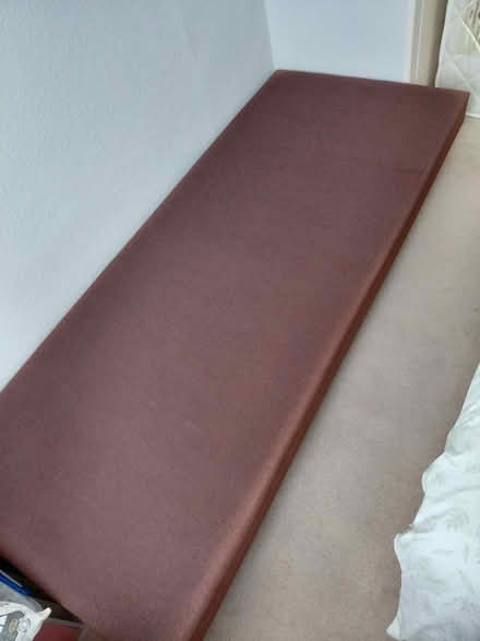Photo of free Single Bed Base, Mattress and Bedding (DA12) #4