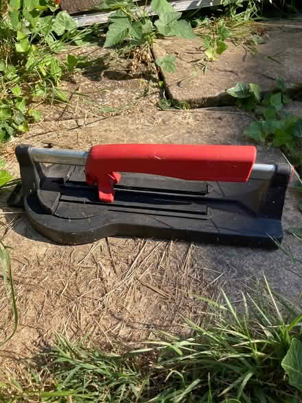 Photo of free Manual tile-cutting tool (Guildford, SW, GU2) #1