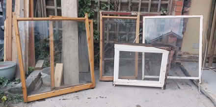Photo of free Large single glazed window panes (Oswestry SY11) #1