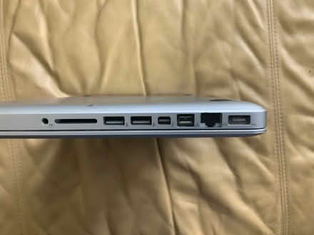 Photo of L style pre-2015 MacBook charger (Queens) #1