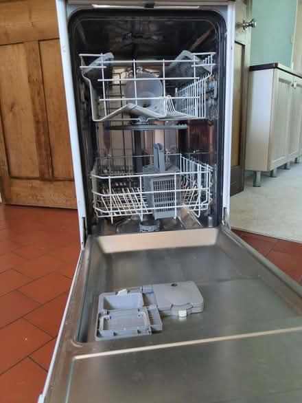 Photo of free Working slimline dishwasher. (Church RG2) #2