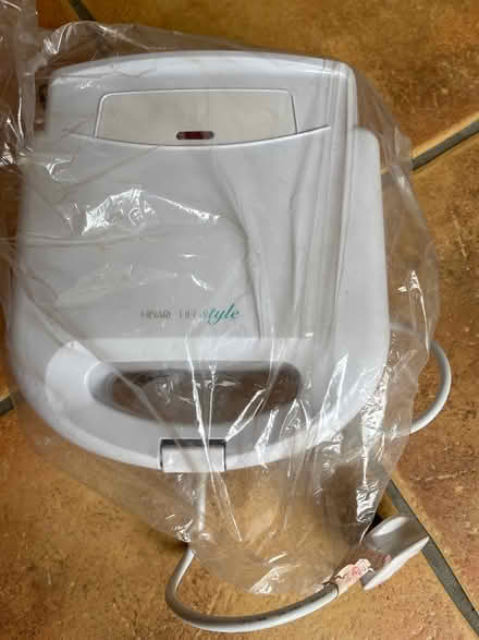 Photo of free Double Sandwich Toaster (IG6) #1