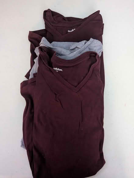 Photo of free 6 mens XXL plain color T-shirts (Davis Square Somerville) #2
