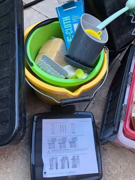 Photo of free Random garden/household bits (Billericay) #1