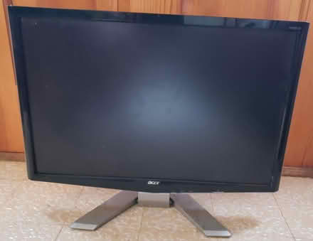 Photo of free Acer LCD Computer 21" Monitor (Front Royal) #1