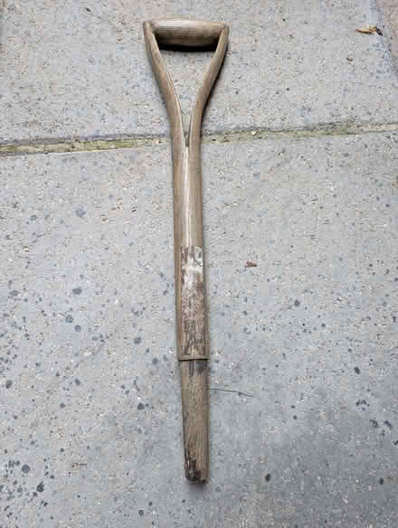 Photo of free Fork handle (garden. Spade) (Kidlington OX5) #1