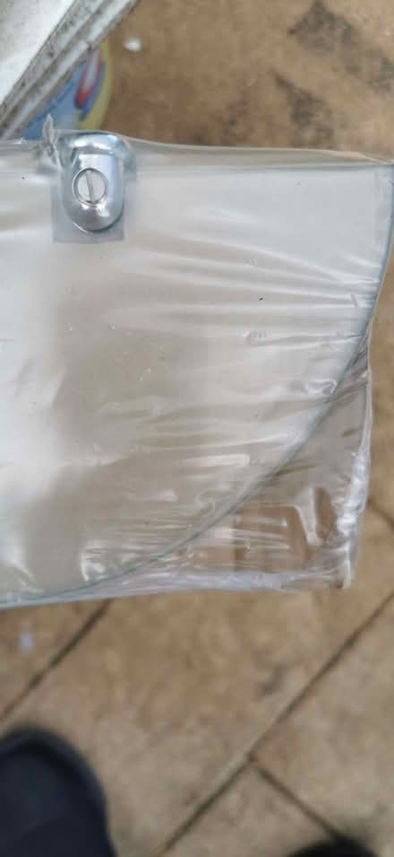 Photo of free Glass bathroom shelf (Leighton Buzzard LU7) #2