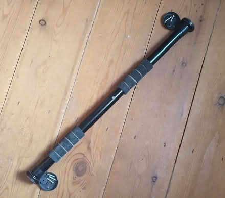 Photo of free Pull-up bar (Rodbourne SN2) #1