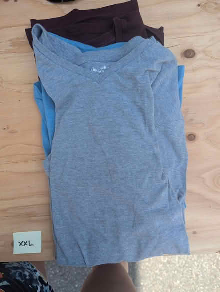Photo of free 6 mens XXL plain color T-shirts (Davis Square Somerville) #1